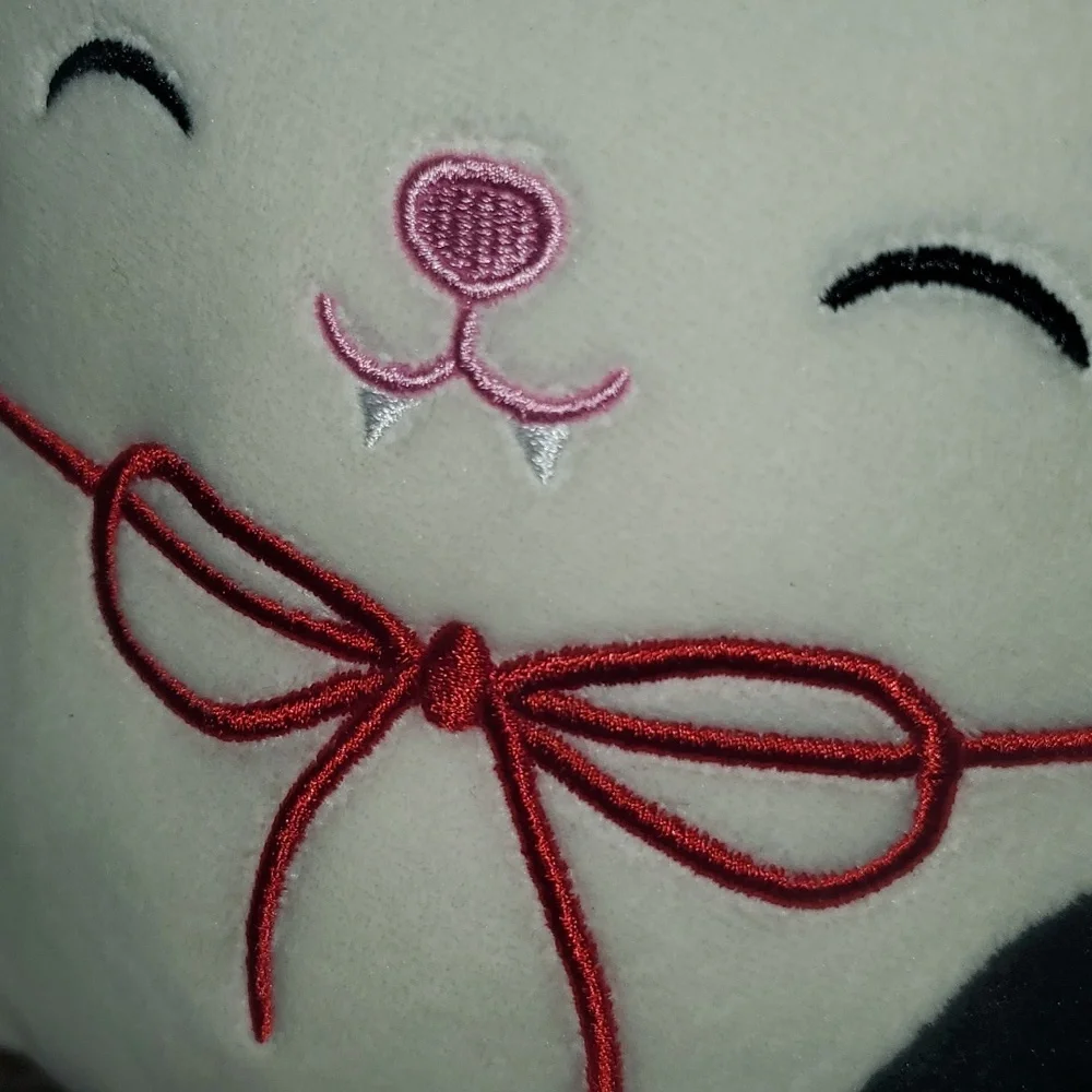 Squishmallows Halloween Squad 8" Cam the Cat Vampire with fangs and red cape NWT - Picture 6 of 6